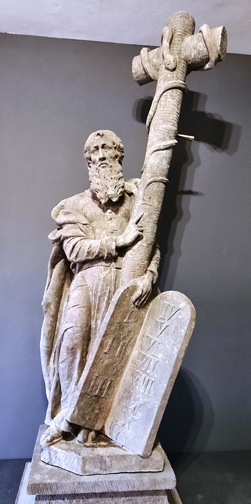 socha Mojžiša - zreštaurovaný originál v Infocentre