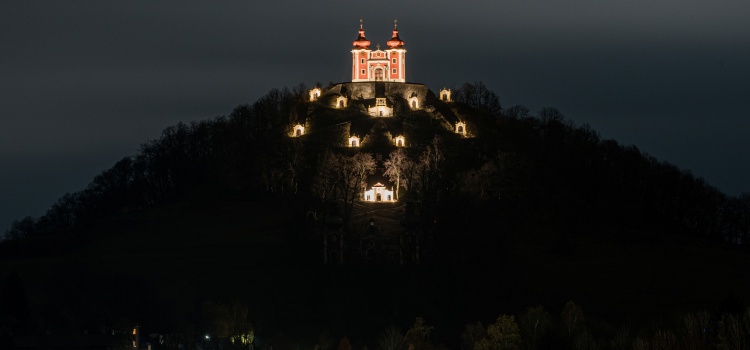 Nočné osvetlenie sa rozšírilo o ďalší objekt – Stredný kostol